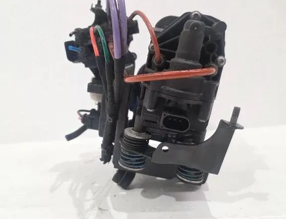 BENTLEY Bentayga 1 generation (2015-2024) Compresseur de suspension 4M0616005G 33206493