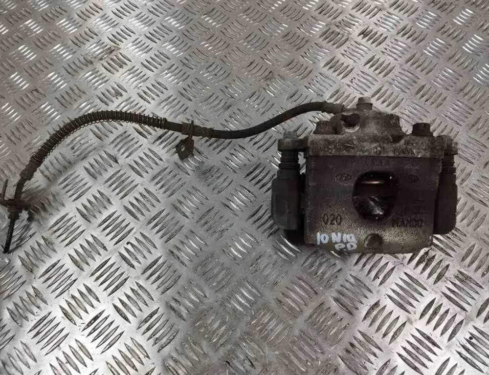 HYUNDAI Ioniq AE (2016-2023) Étrier de frein avant droit 32418536