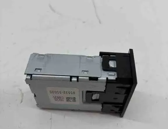LEXUS RX 4 generation (2015-2024) USB 8553250030 32437471