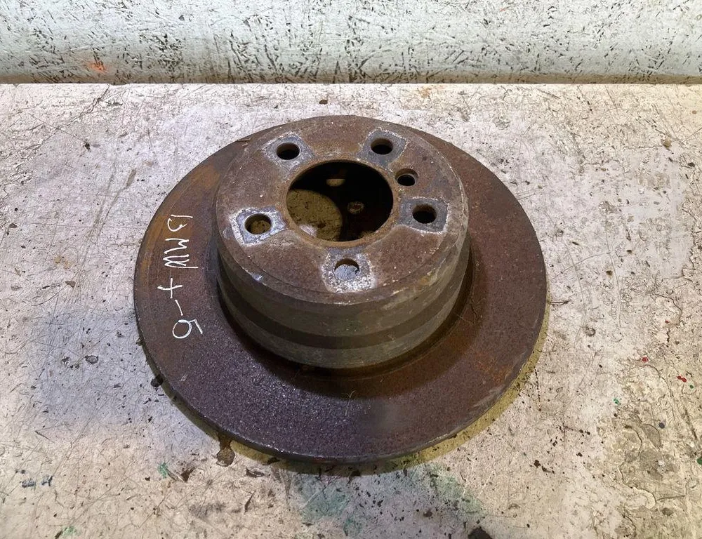 BMW X5 E53 (1999-2006) Disque de frein arrière gauche 35024154