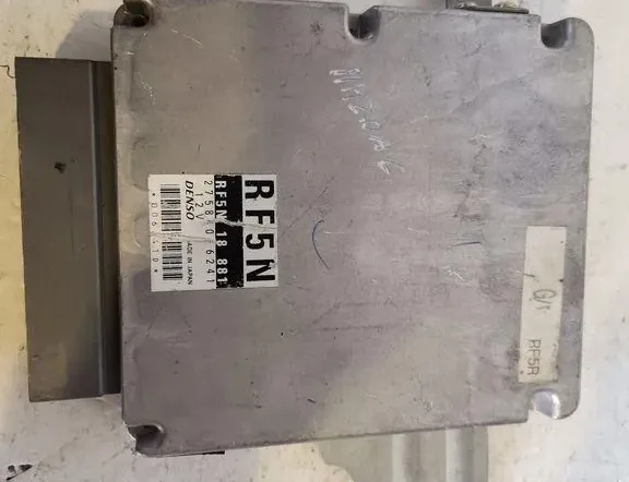 MAZDA 6 GG (2002-2007) Calculateur d'unité de commande du moteur RFN18881 35016012