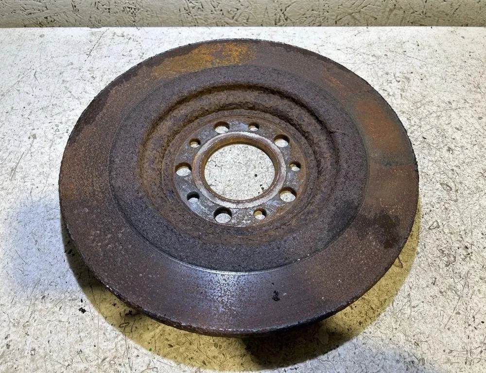 JEEP Cherokee 5 generation (KL) (2013-2024) Disque de frein arrière gauche 35039814