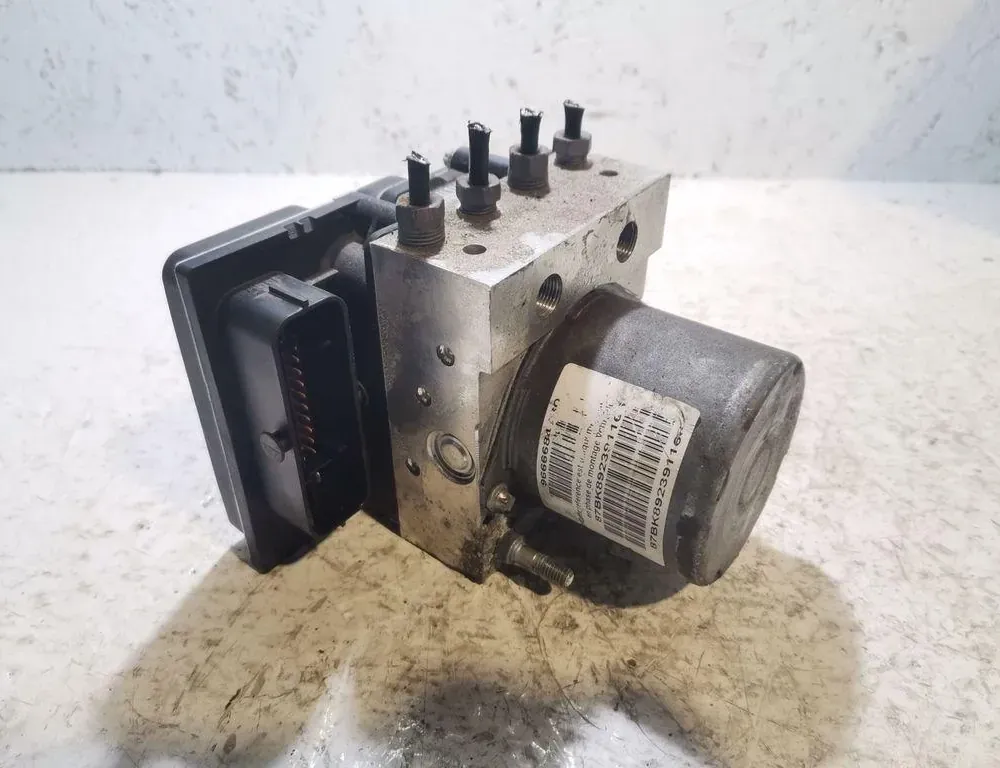 PEUGEOT 3008 1 generation (2010-2016) Pompe ABS 0265950837 35034538