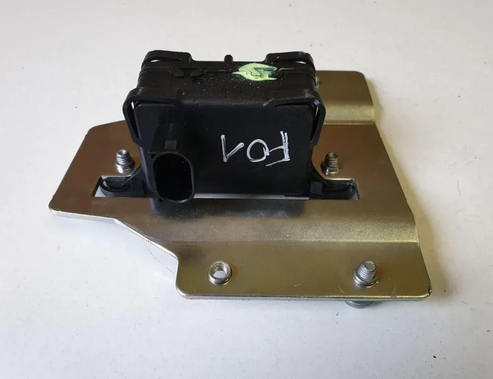 BMW 3 Series E90/E91/E92/E93 (2004-2013) Calculateur ABS 6762769 35030179