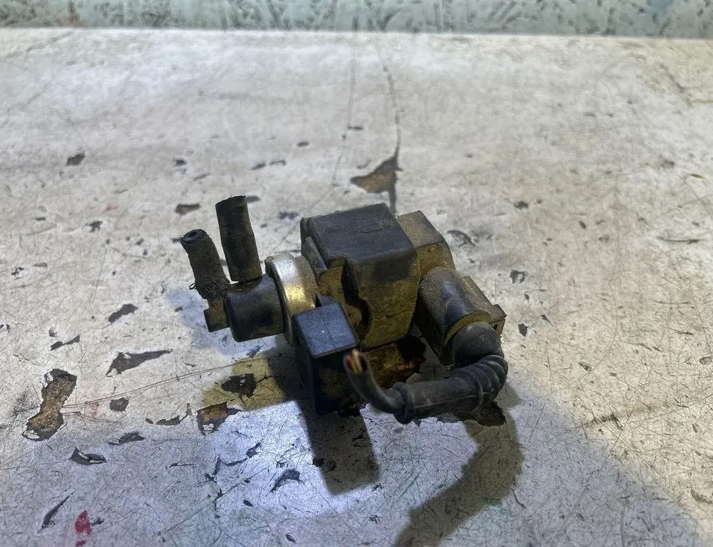 AUDI A6 C6/4F (2004-2011) Électrovanne 059906629A 35037393