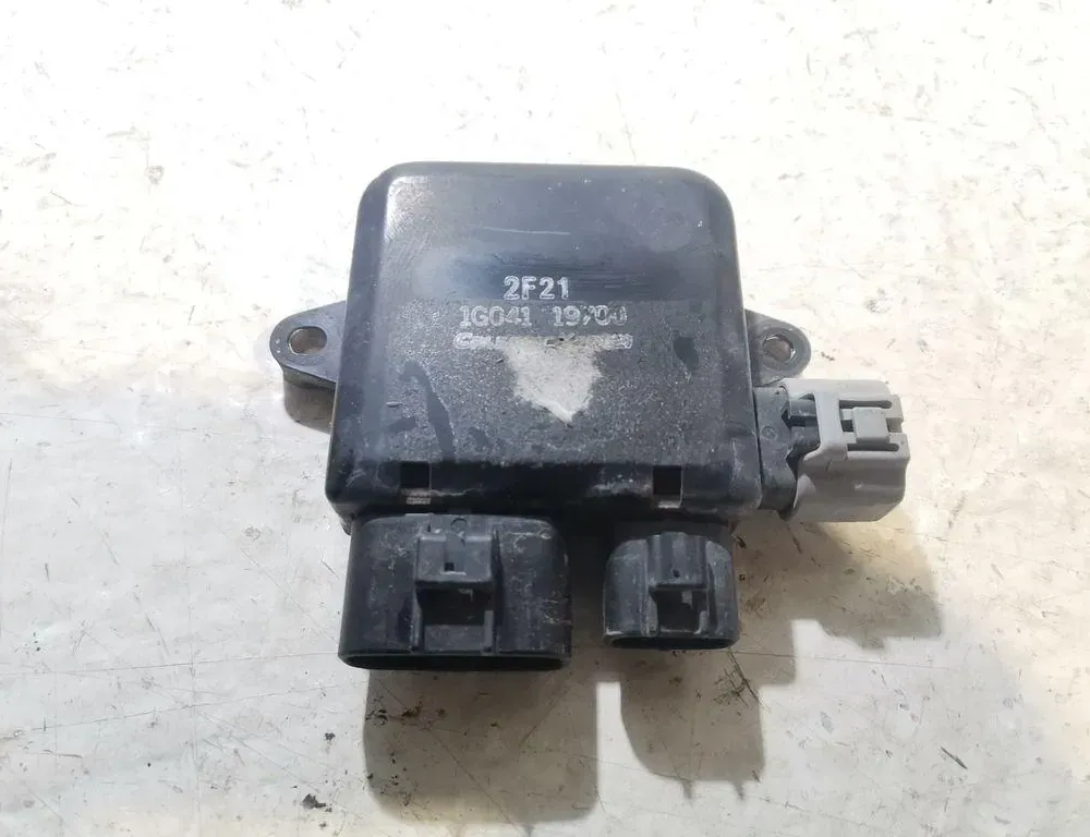 TESLA Model S 1 generation (2012-2024) Relais du ventilateur de refroidissement 1G04119700 35025344
