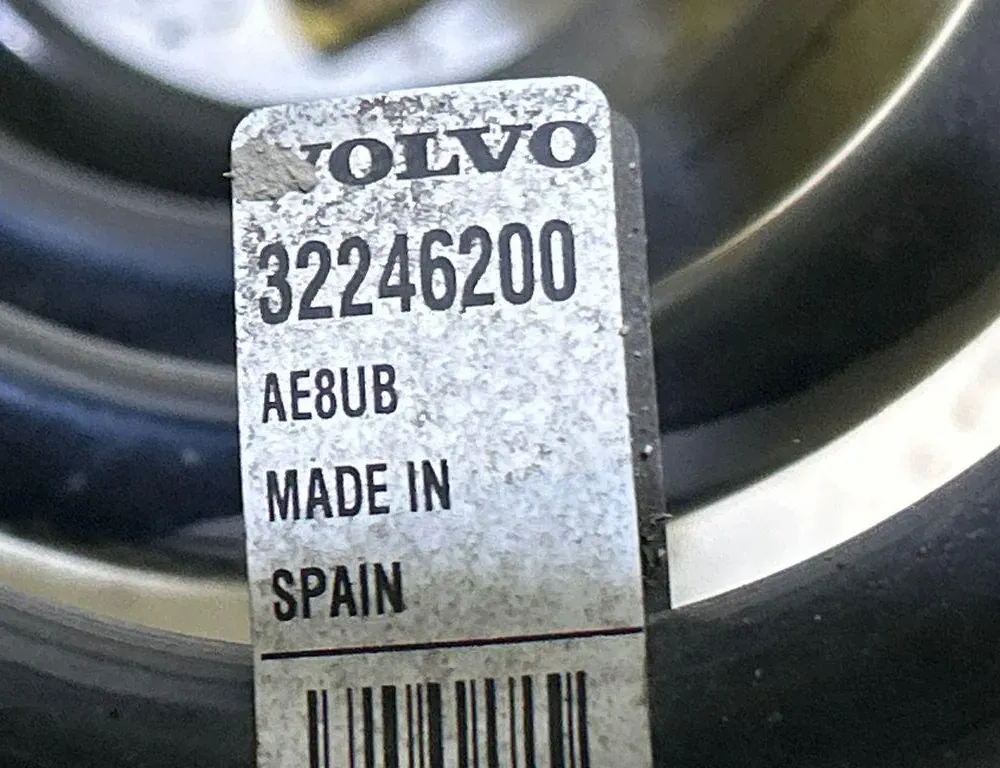 VOLVO XC40 1 generation (2017-2024) Ressort Hélicoïdal Arrière Droit 32246200 35042636