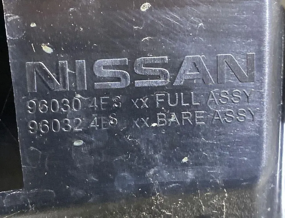 NISSAN Qashqai 2 generation (2013-2023) Becquet de coffre 960324BAXX,960304E8 35016204