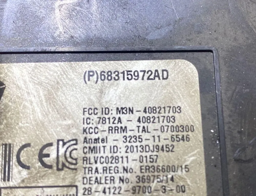 DODGE Challenger 3 generation (2008-2024) Unité de contrôle de confort 40821703,68315972AD,2013DJ9452 35009871