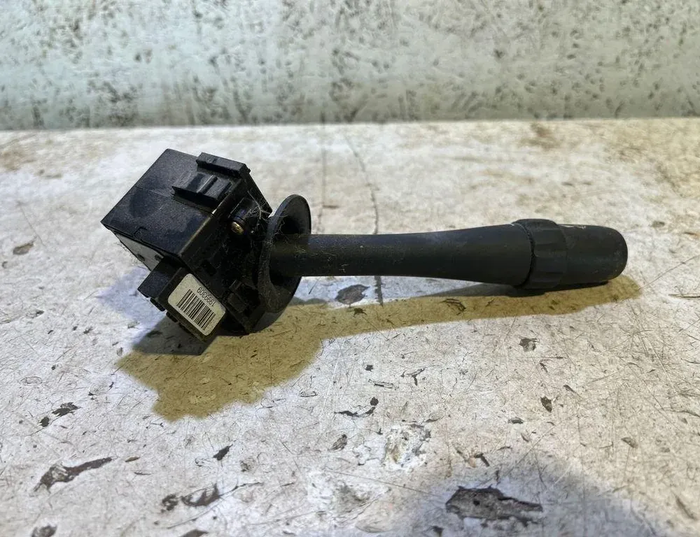 CADILLAC CTS 1 generation (2002-2007) Contrôle des essuie-glaces 1999309 35027695