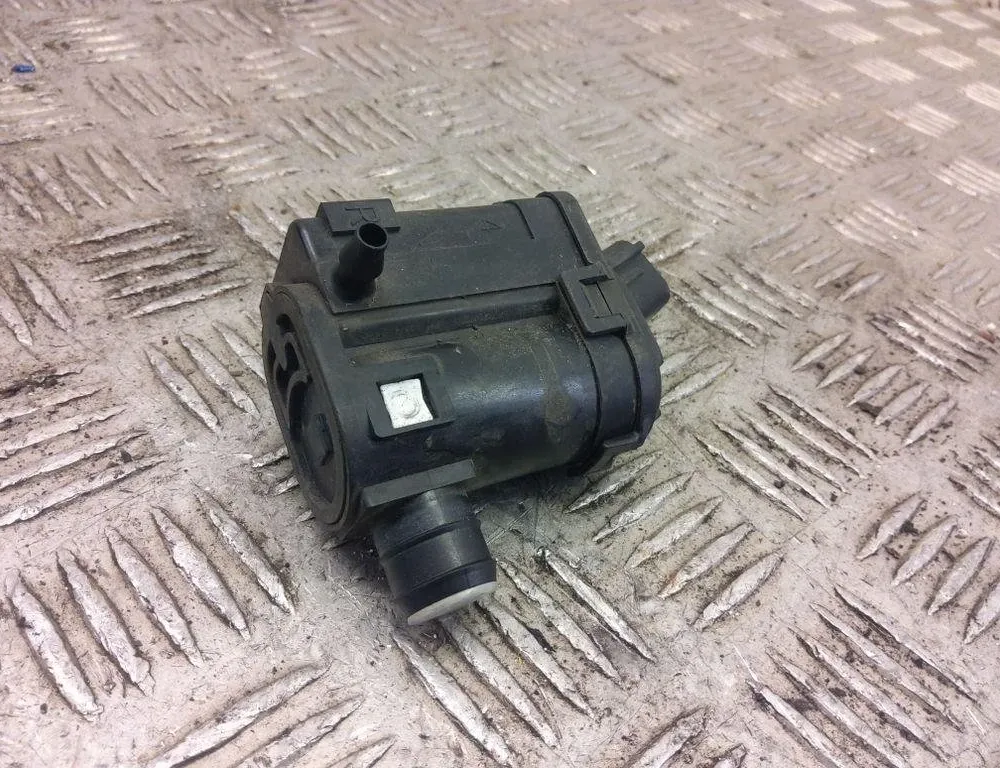 KIA Niro 2 generation (2022-2023) Moteur de réservoir de laveuse 985102j500 30999728