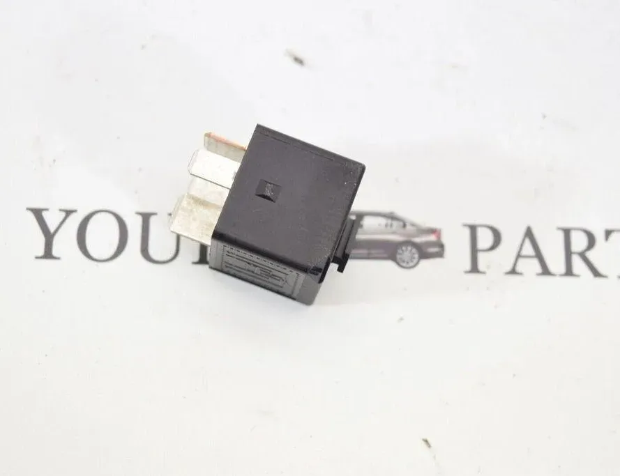 BMW 3 Series E90/E91/E92/E93 (2004-2013) Relais 6901469 31002387