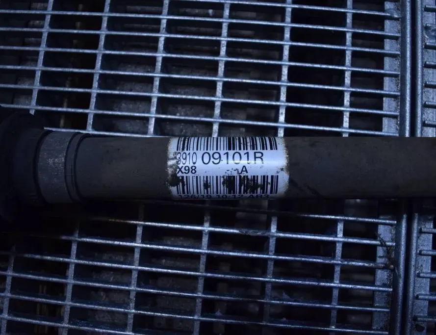 RENAULT Clio 4 generation (2012-2020) Arbre de transmission avant gauche 391009101R 33221216