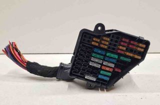 AUDI A6 C6/4F (2004-2011) Boîte à fusibles 8D1941824,0511424260 32715490