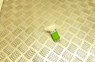 TOYOTA Aygo 1 generation (2005-2014) Relais de ventilateur 32968070