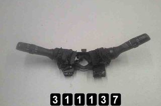 TOYOTA Prius 2 generation (XW20) (2003-2011) Commande/commutateur d'indicateur de clignotant d'essuie-glace 28675353