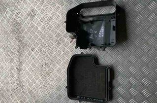 AUDI A6 allroad C5 (2000-2006) Couvercle de la boîte à fusibles 8D1907355B,8D1907613 21196606