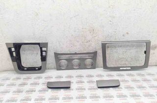 VOLKSWAGEN Passat B7 (2010-2015) Bouclier de garniture de panneau 3C0863100 31469564