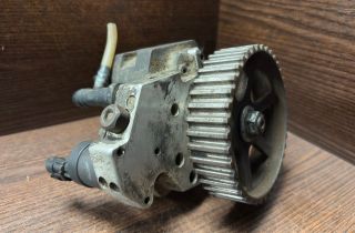 RENAULT Trafic 2 generation (2001-2015) Pompe à carburant 8200456693,0445010075,7700104018 32810318