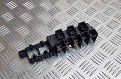 AUDI A6 C6/4F (2004-2011) Boîte à fusibles 8L0941822A 31117595