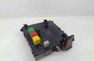 OPEL Vectra C (2002-2005) Boîte à fusibles 460023260 31900296