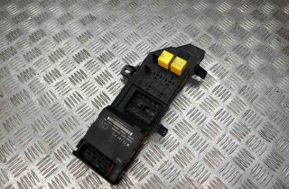 OPEL Signum C (2003-2008) Boîte à fusibles SC718810500 26277384