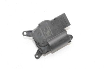 SEAT Leon 3 generation (2012-2020) Actionneur de moteur de volet de chauffage intérieur 5Q0907511K 31536432