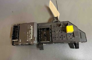 OPEL Vectra C (2002-2005) Boîte à fusibles 460023260 28710056