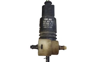 VOLKSWAGEN Golf 8 generation (2019-2023) Moteur de réservoir de laveuse 1K6955651 32796938