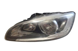 VOLVO V60 1 generation (2010-2020) Phare avant gauche 31358099 32953125
