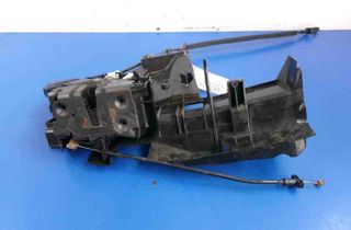FORD Focus 2 generation (2004-2011) Serrure de porte avant droite 7M5AR21812AA 31409328