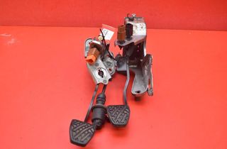 NISSAN Juke YF15 (2010-2020) Pédale d'accélérateur 32965279