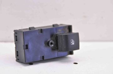 OPEL Astra K (2015-2021) Commutateur de commande de vitre de porte arrière droite 13408452 24601505