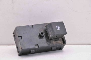 OPEL Astra K (2015-2021) Commutateur de commande de vitre de porte arrière droite 13408452 24835029