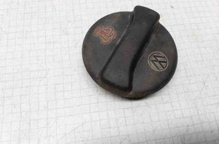 VOLKSWAGEN Passat B7 (2010-2015) Autres pièces du compartiment moteur 32528257