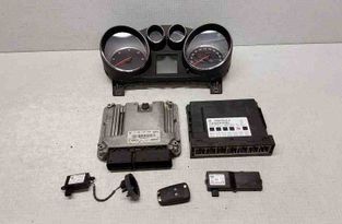 OPEL Insignia A (2008-2016) Ensemble calculateur moteur 365903926,0281017105,13503204,13333344,13575111,55576906,13500226,13502301 32562641