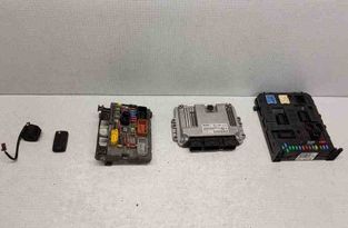 CITROËN C5 2 generation (2008-2017) Ensemble calculateur moteur 281208364,9653958980,0281013872,281197595,9664843780,K0400251009,281164872,9663123380,281192483C,9667044980 32564204