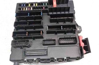 OPEL Vectra C (2002-2005) Boîte à fusibles 460023260,13112912,519047021 32624516