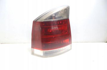 OPEL Vectra C (2002-2005) Feu arrière gauche 32881135