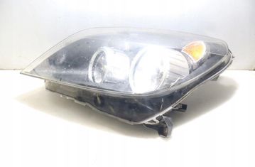 OPEL Astra H (2004-2014) Phare avant droit 32881698