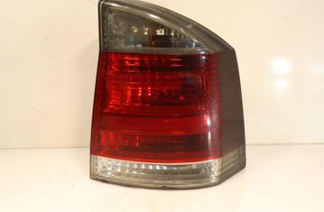 OPEL Vectra C (2002-2005) Feu arrière gauche 32904477