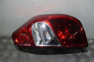 HYUNDAI i10 2 generation (2013-2019) Feu arrière droit 32918525