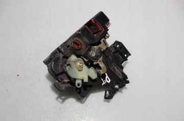 SKODA Fabia 1 generation  (2004-2007) Serrure de porte arrière droite 32928441