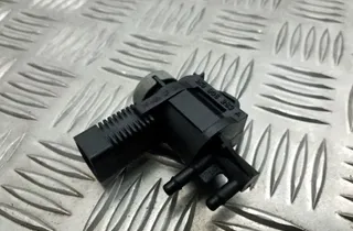 AUDI A4 B8/8K (2011-2016) Électrovanne 1K0906283A 34737523