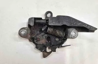 TOYOTA Previa 2 generation (2000-2006) Verrouillage du capot 32713694
