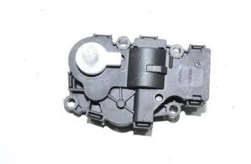 BMW 1 Series F40 (2019-2024) Actionneur de moteur de volet de chauffage intérieur CZ113930-2420 35610002