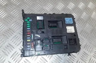 CITROËN C5 2 generation (2008-2017) Boîte à fusibles 966405888001 34478797