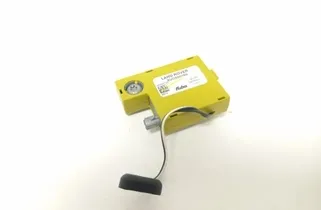 LAND ROVER Range Rover Sport 1 generation (2005-2013) Amplificateur d'antenne du couvercle de coffre XUC500160 24985182