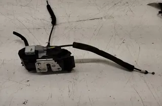 NISSAN Juke YF15 (2010-2020) Serrure de porte coulissante côté gauche 825001KA0A 34403472