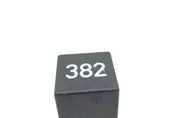 AUDI A4 B8/8K (2011-2016) Relais 4D0907131,D11301 32212786